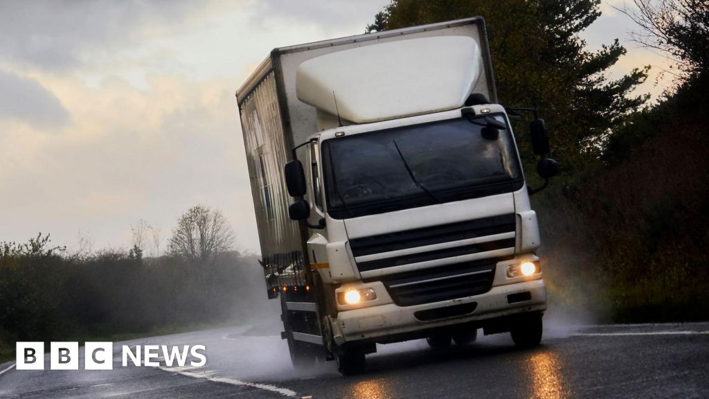 Criminals buy haulage firms to steal lorryloads of goods, BBC finds