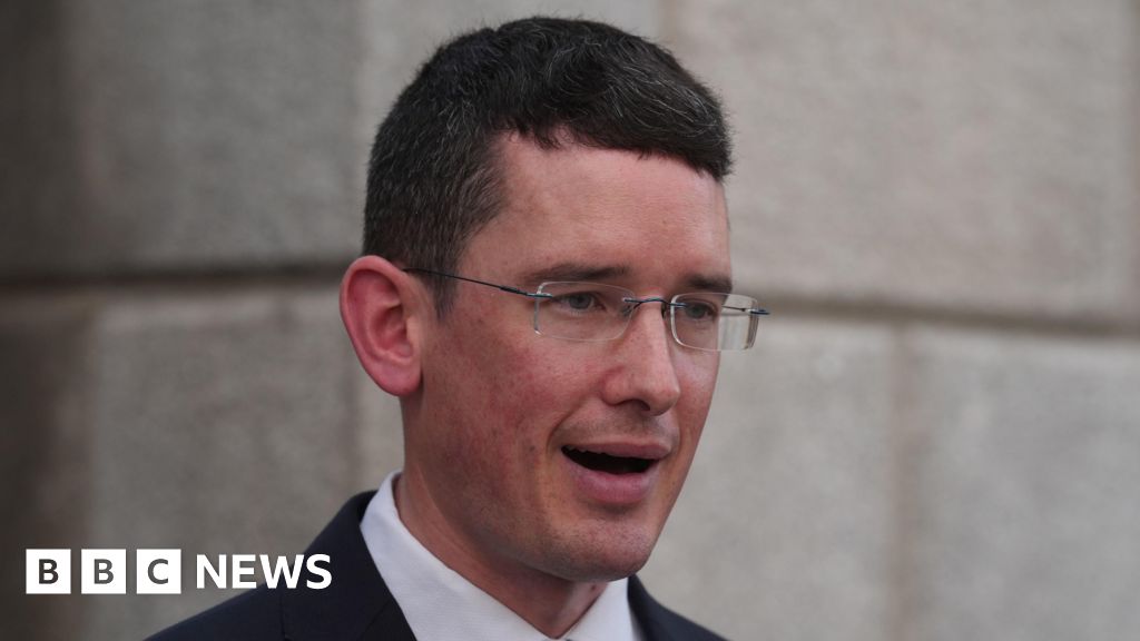 Teacher arrested and brought to Mountjoy Prison