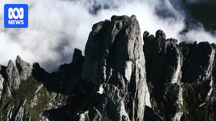 NSW bushwalker's body recovered at Federation Peak, Tasmania