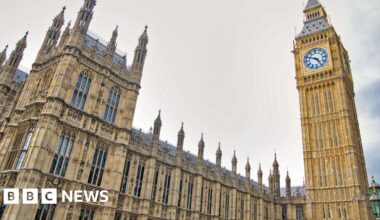 MI5 warns MPs and peers over risk of Chinese espionage