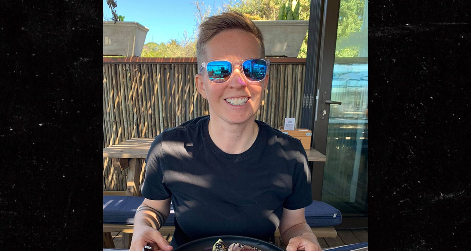 TV Chef Mynie Steffens Dies in Helicopter Crash in South Africa