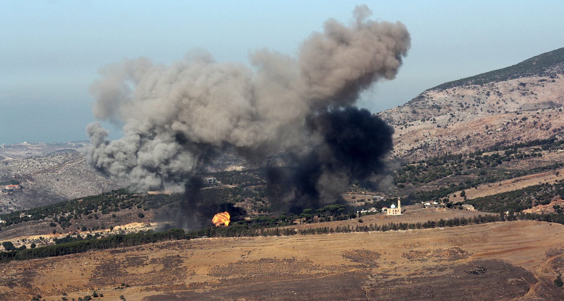 IDF says strike in south Lebanon kills four elite Hezbollah operatives