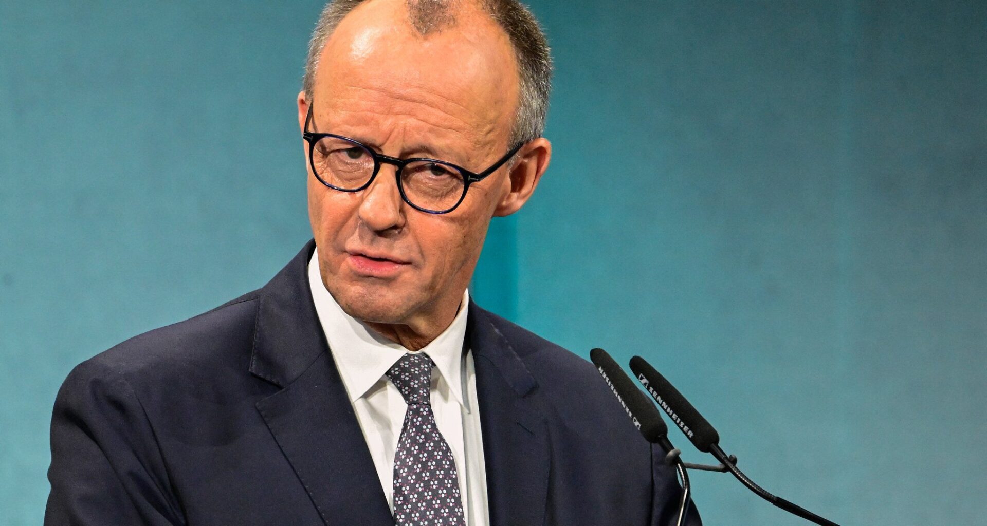 Germany to resume arms exports to Israel next week; Sa'ar urges others to follow