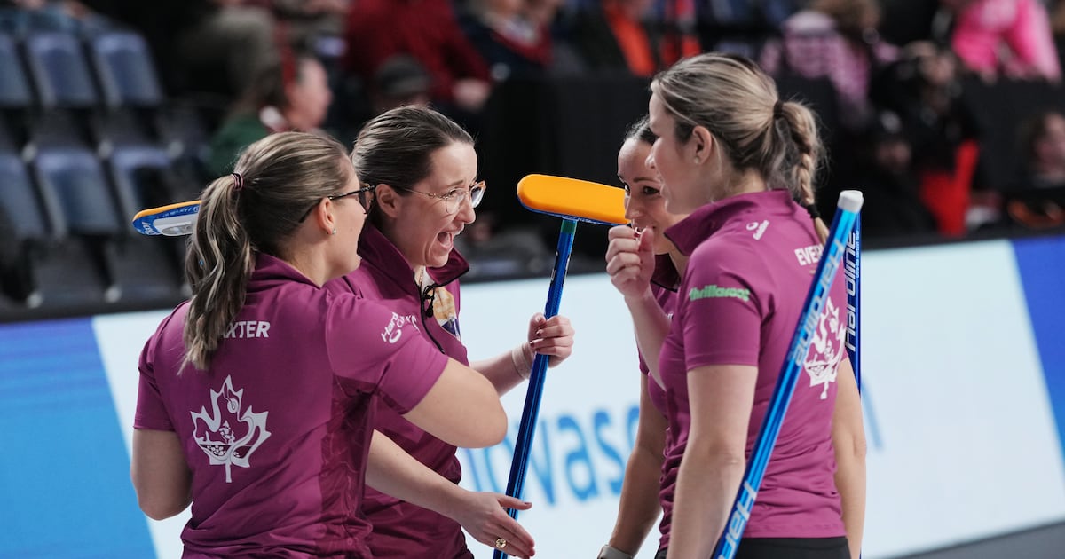 Christina Black beats Kerri Einarson to advance to Canadian Curling Trials final