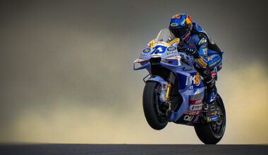 Alex Marquez rocks the rollercoaster on Friday, Bagnaia and Acosta give chase