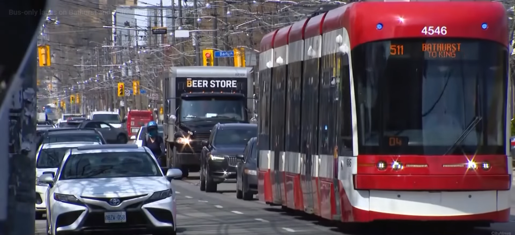 City begins installing priority streetcar lanes on Bathurst Street