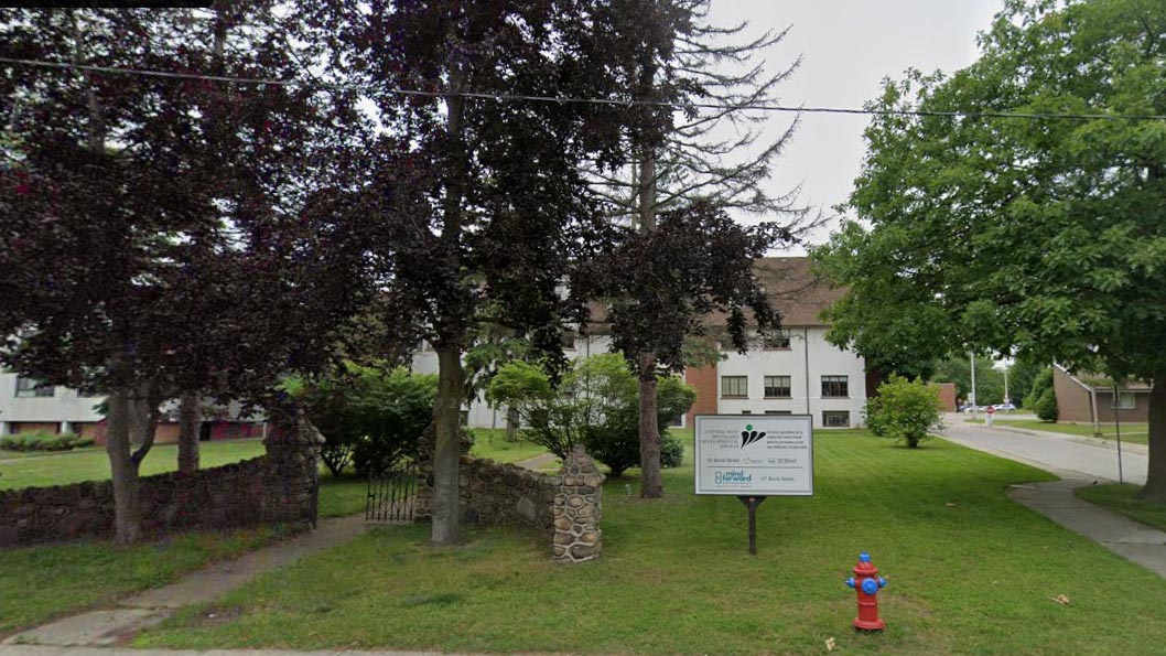 Family members worried as strike continues at GTA care home