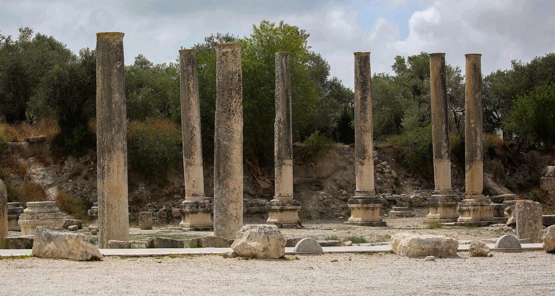 Israel begins seizing 1,800 dunams of West Bank land to develop archaeological site