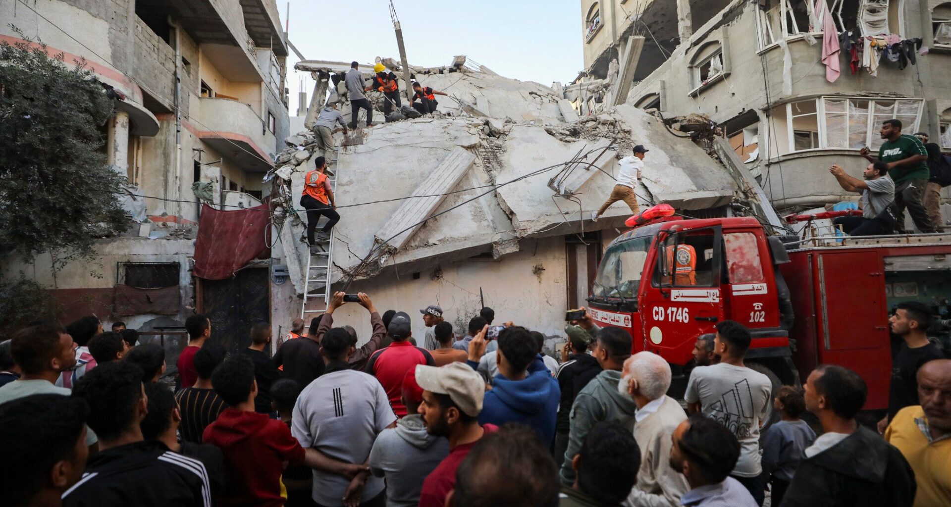 Israel says IDF strikes kill 5 Hamas officials as terror group issues threat to end truce