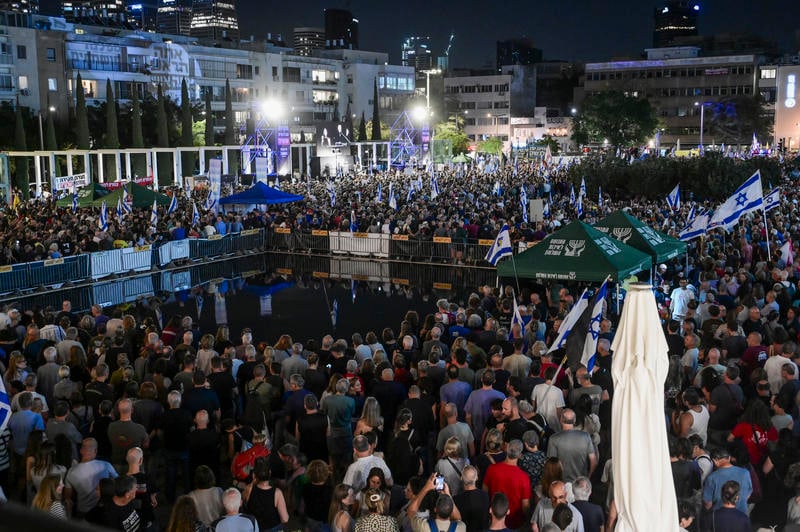 Protesters in Tel Aviv, including opposition leaders, demand Oct. 7 state commission of inquiry