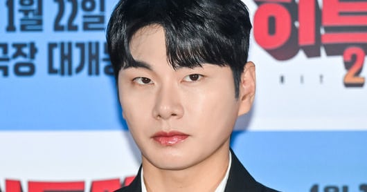Lee Yi-kyung Rumor Figure Deletes SNS, Claims Threats Amid Legal Battle - 조선일보