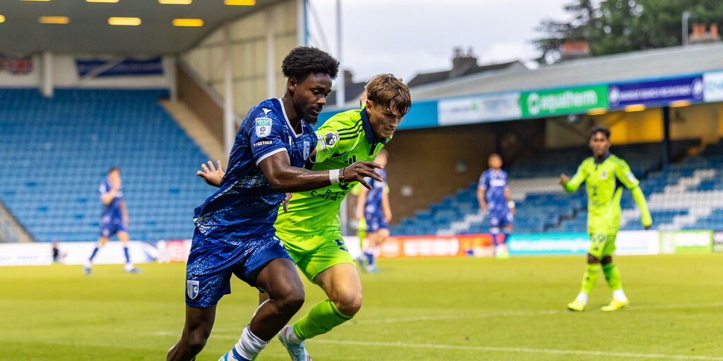 Preview | Gillingham v Wycombe Wanderers