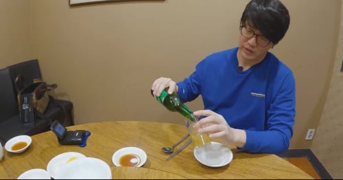 Sung Si Kyung Confesses Manager Fraud Struggles, Vows Recovery - 조선일보