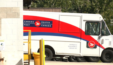 ‘Trust has dropped’: Businesses lose faith in Canada Post despite deal with union - CTV News
