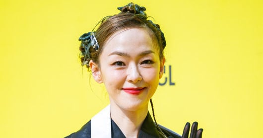 Jaurim's Kim Yoon-ah Dismisses Health Rumors - 조선일보