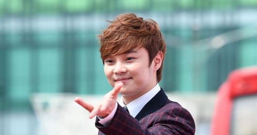 Magician Choi Hyun-woo Predicts Lottery Numbers, Signs Agreement Over 1.3 Billion Won - 조선일보