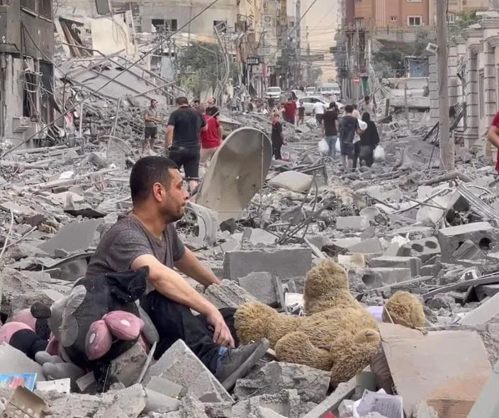 Israel attacks kill 9 people in Gaza after Netanyahu instructs "forceful strikes"