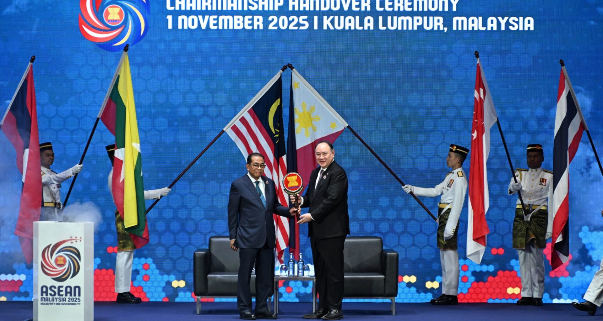 Secretary-General of ASEAN attended the Chairmanship Handover Ceremony of the ASEAN Defence Ministers’ Meeting