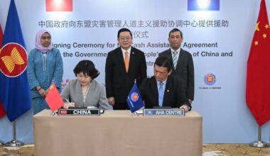 Secretary-General of ASEAN witnesses signing of Cash Assistance Agreement between China and the AHA Centre