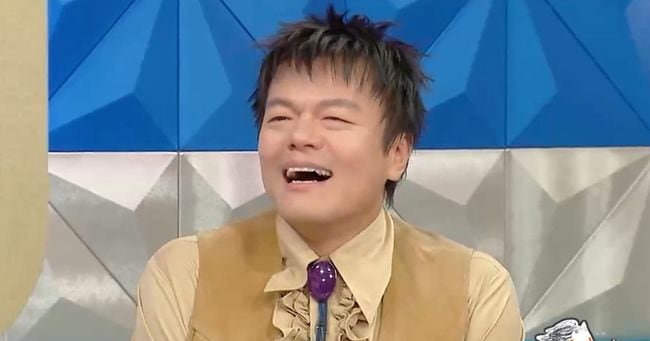 Park Jin-young Gifts Stray Kids 100-Million-Won Gold - 조선일보