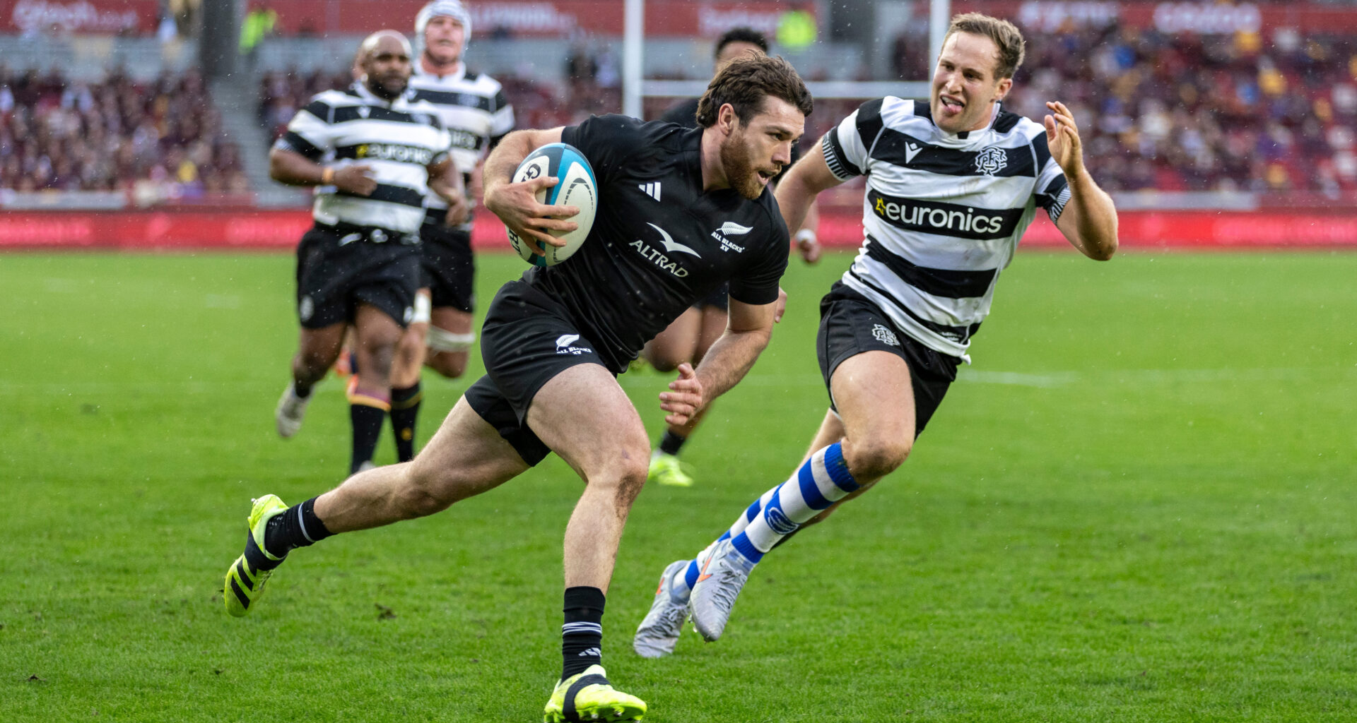 All Blacks XV Fight Back from 19-0 Down to Beat Barbarians » allblacks.com