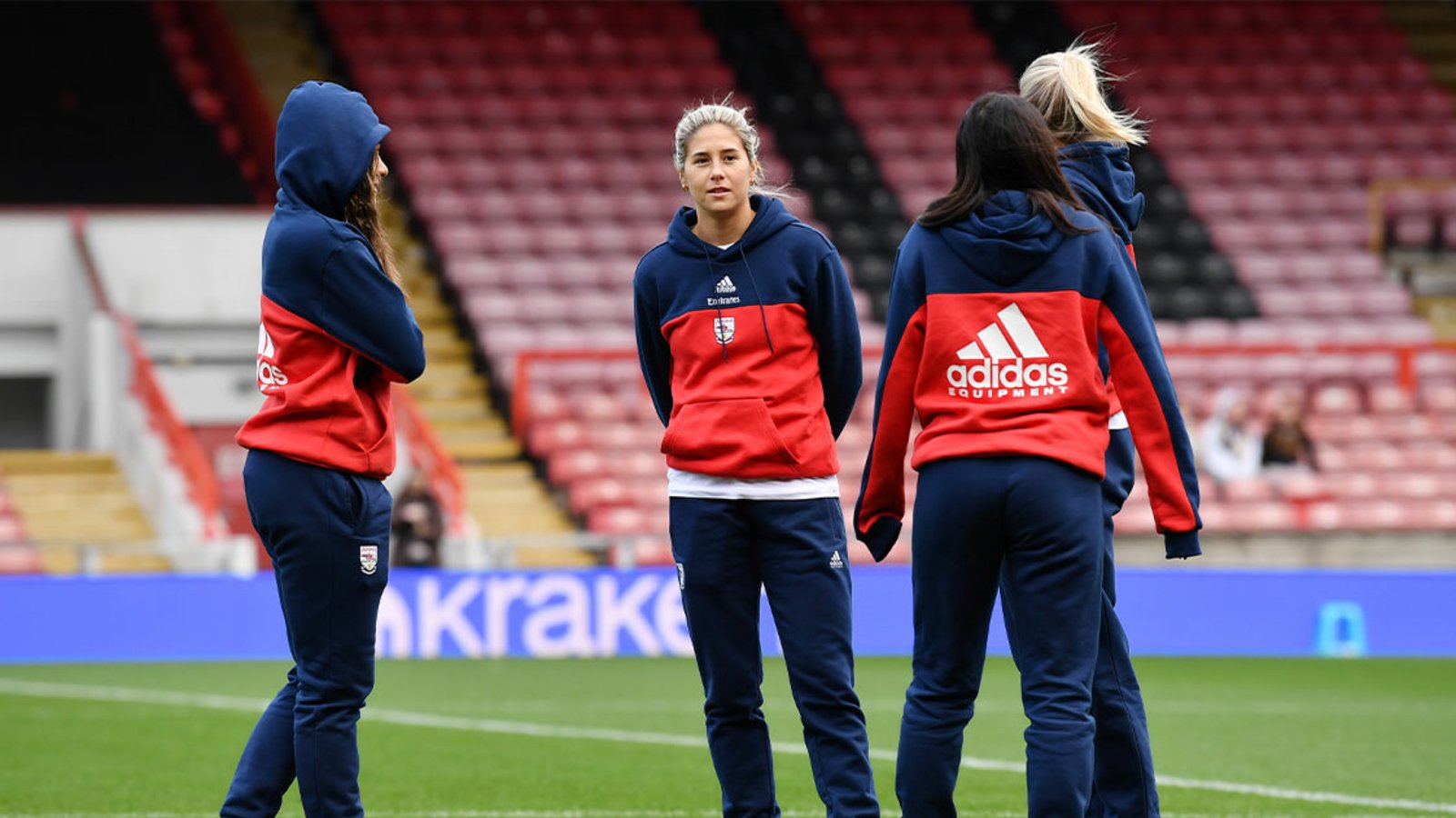 Team news: One change for north London derby | Team news | News