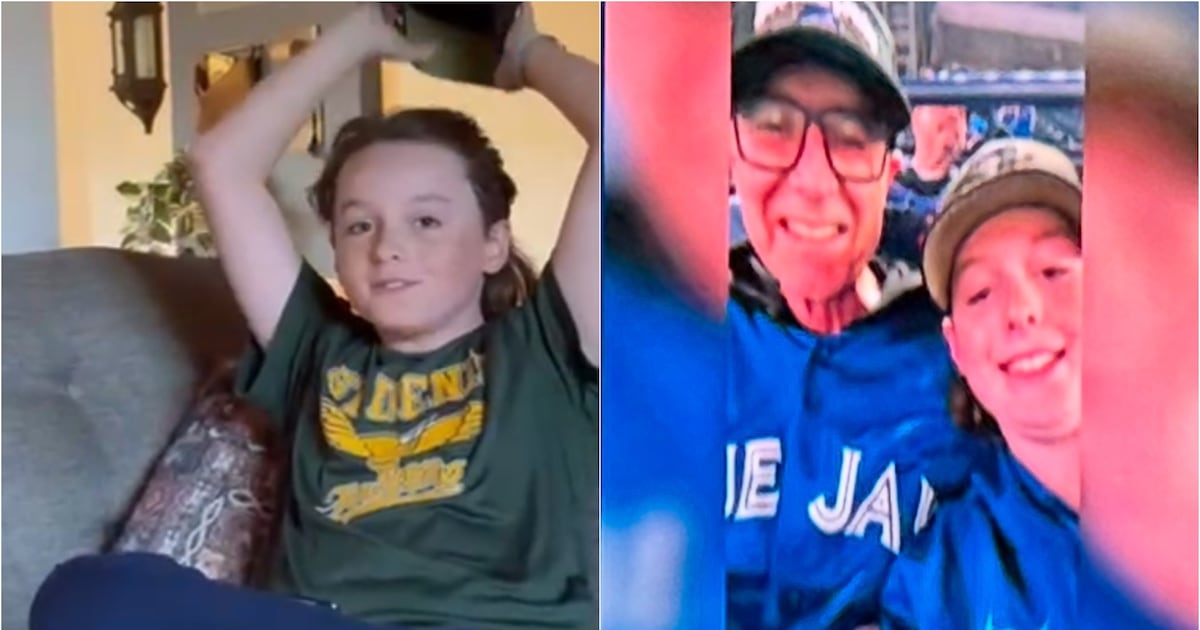 Toronto family captures moment 11-year-old son is surprised with World Series tickets