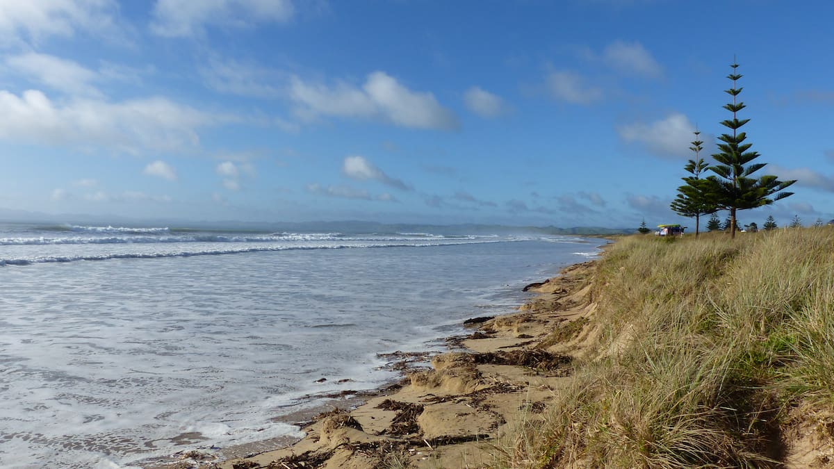 One dead, two injured after 4WD rolls on Tokerau Beach, Far North