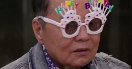 Ella Charms Grandfather with Birthday Song on 'The Return of Superman' - 조선일보