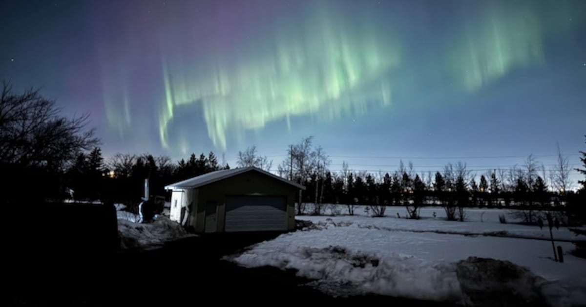 Northern lights could be visible for most of Canada tonight: weather experts - CTV News