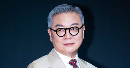 Kim Eui-sung Addresses Villain Rumors Ahead of 'Taxi Driver 3' Premiere - 조선일보