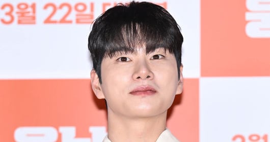 Lee Yi-kyung Departs 'Hangout with Yoo' Without Final Farewell - 조선일보
