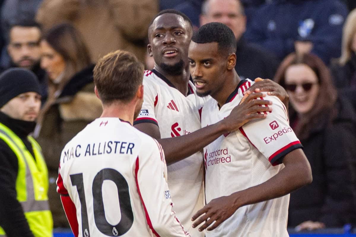 LONDON, ENGLAND - Sunday, November 30, 2025: Liverpool's Alexander Isak celebrates with team-mate Ibrahima Konaté (L) after scoring the first goal, his first FA Premier League goal for the club, during the FA Premier League match between West Ham United FC and Liverpool FC at the London Stadium. (Photo by David Rawcliffe/Propaganda)