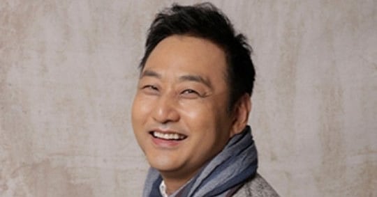 Comedian Kim Soo-yong Collapses During Filming, Recovering in ICU - 조선일보