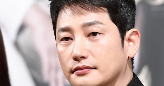 Park Si-hoo's Legal Team Denies Affair Allegations, Calls Posts 'False' - 조선일보