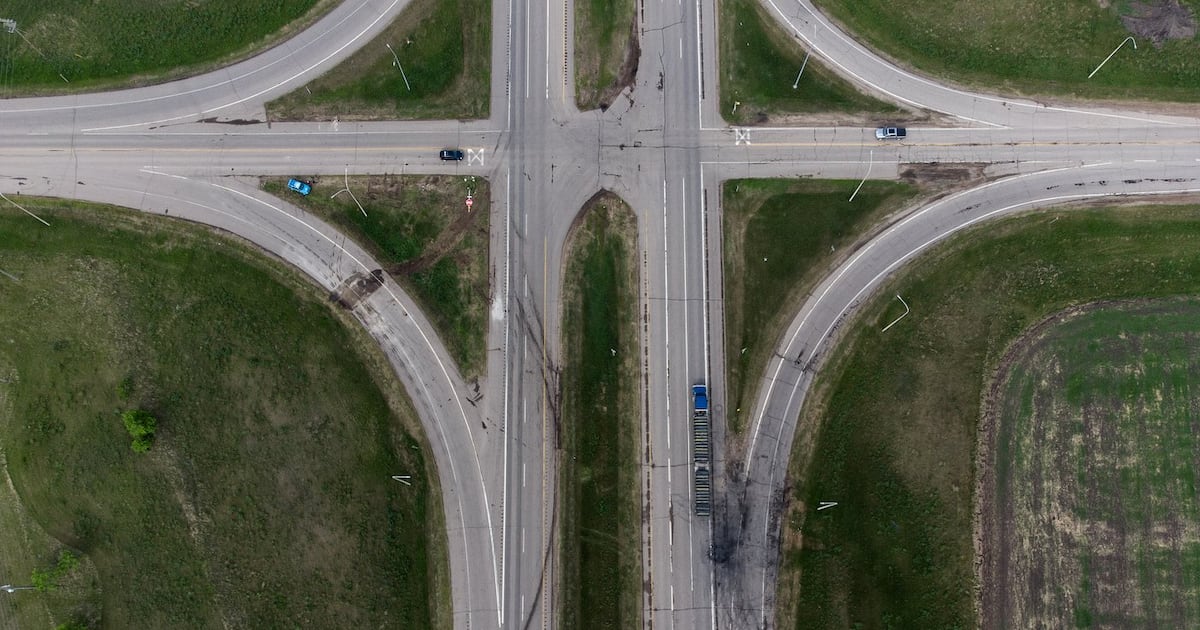 New overpass, ban on sick notes promised in Manitoba throne speech - CTV News