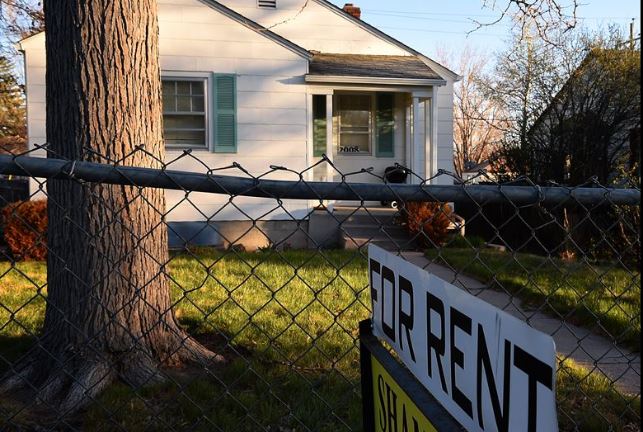 Average advertised rents down by $21 a week compared to a year ago