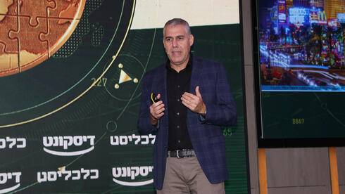 "AI tech is available, the problem is connecting people in the organization to use th