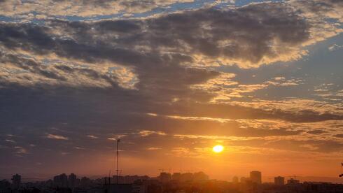 Israel’s record November heatwave set to break with weekend rain
