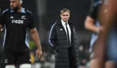 Pressure mounting on Razor from NZ public - new zealand