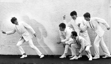 Split Enz Reuniting For First Tour In 18 Years