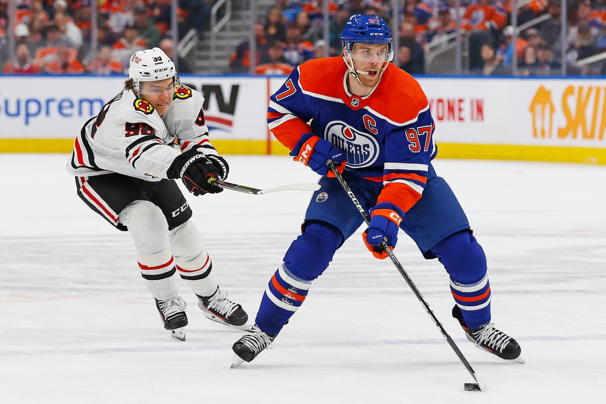 Can the Oilers play a full 60 minutes against the Blackhawks? (8 PM MT, CBC)