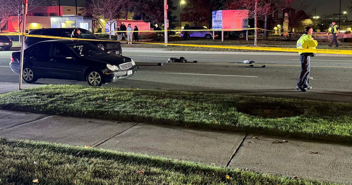 Mississauga collision leaves 2 in life-threatening condition