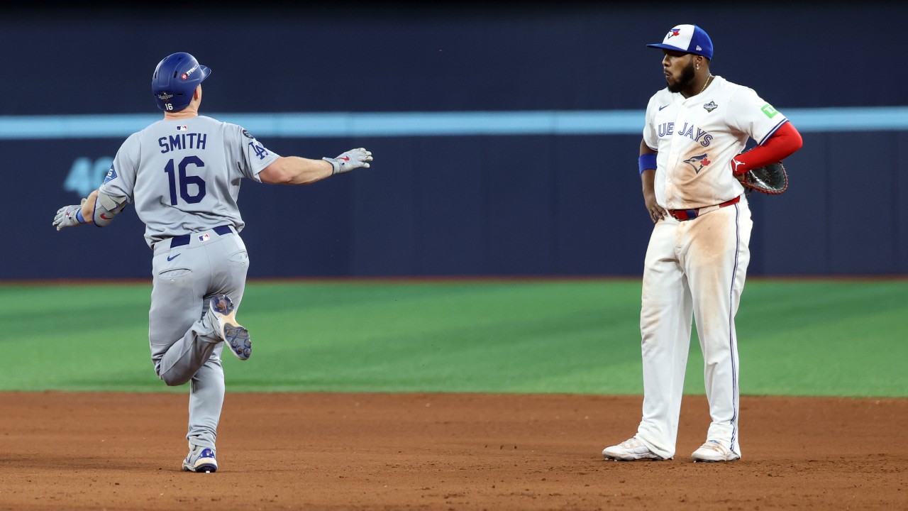 Blue Jays lose heartbreaker to Dodgers in Game 7 of World Series