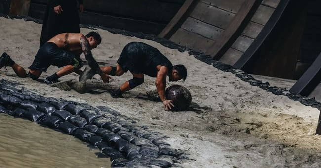 Physical: Asia Deathmatch Begins, First Country Eliminated - 조선일보