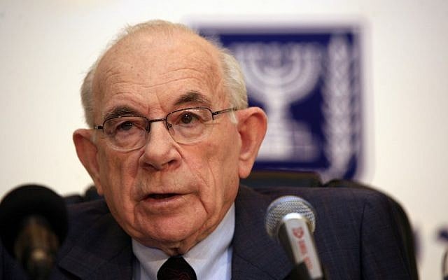 Former Supreme Court justice Eliyahu Winograd in 2007 at a press conference (photo credit: Nati Shohat/Flash90)