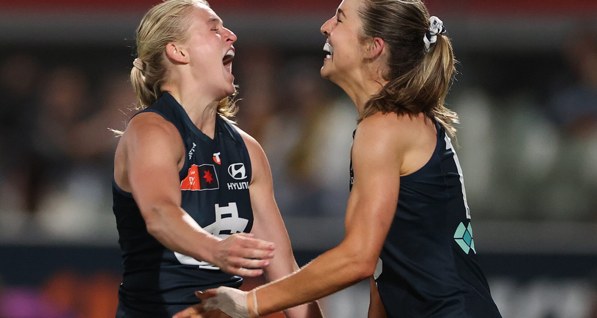 Prelim beckons for Carlton as Hawks exit in straight sets