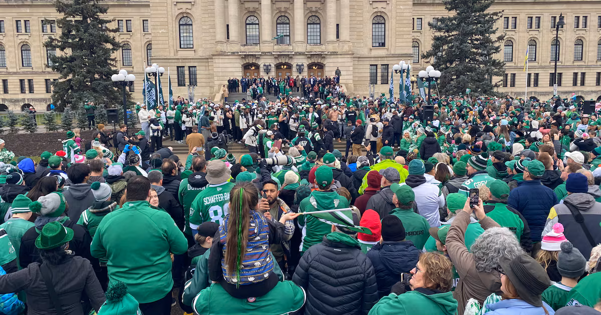 Saskatchewan Roughriders hold parade in Regina following Grey Cup win - CTV News