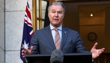 Right-wing group founder added to Queensland school curriculum board