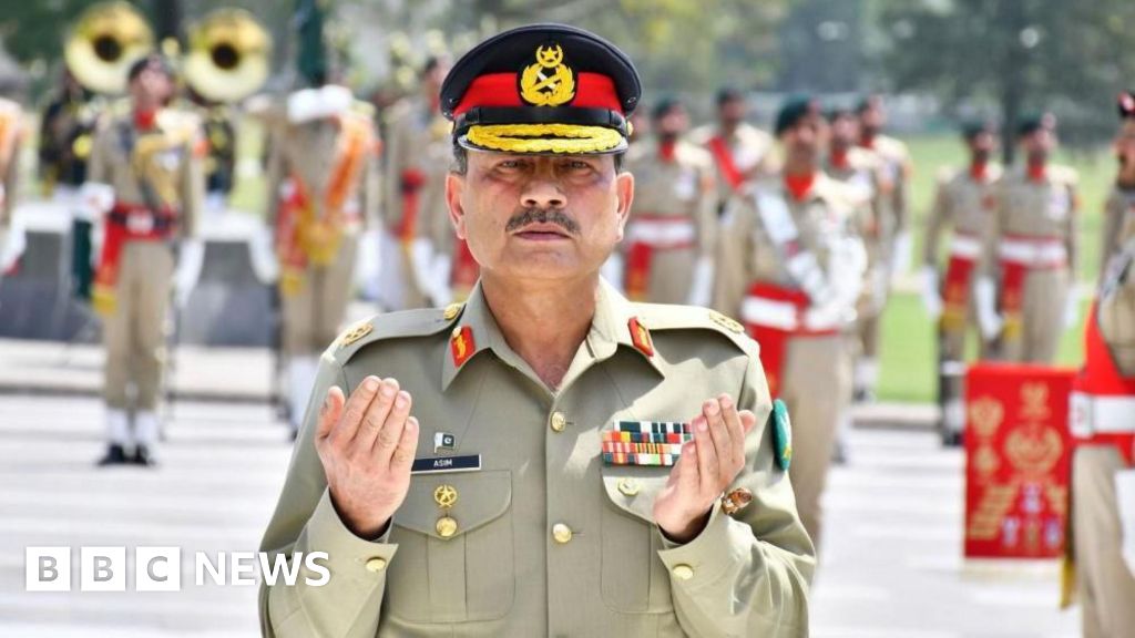 Pakistan's army chief gets more powers and lifelong immunity